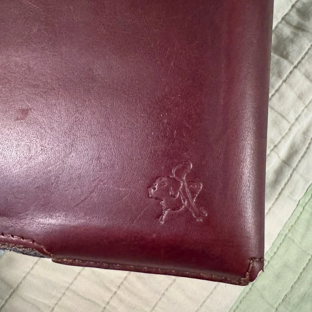 Saddleback leather company iPad tablet case